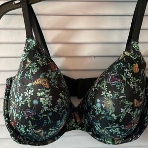 Victorias Secret Underwire Bra NWOT Size 36 DD